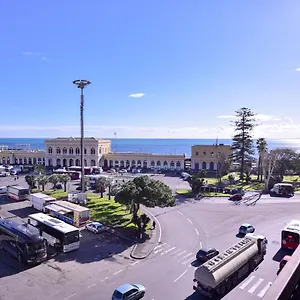 https://symposium-bedbreakfast.taorminaitalyhotels.com